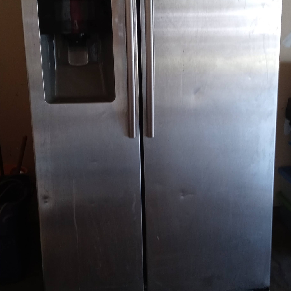 Samsung 27.4 Refrigerator